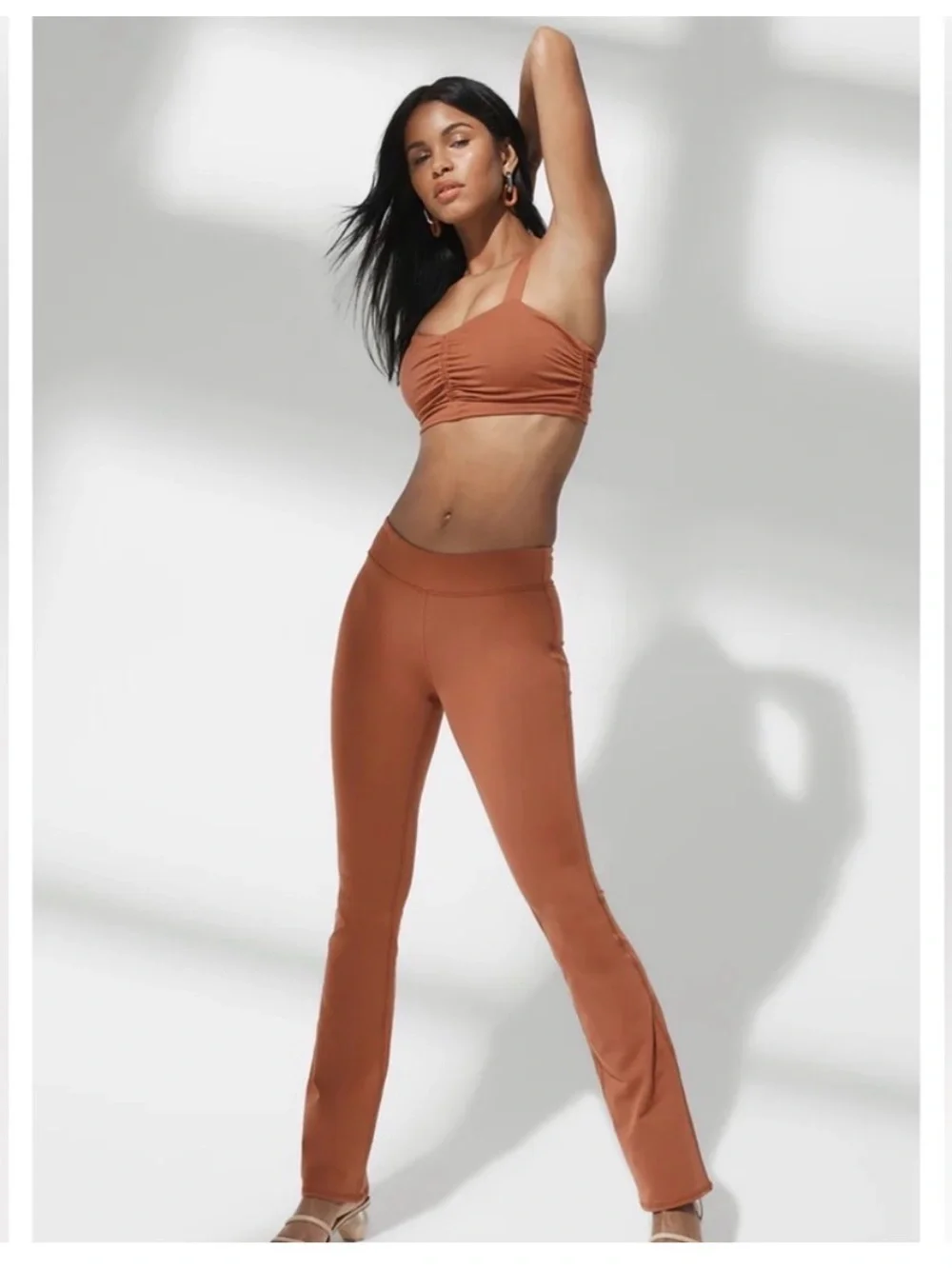 Alo yoga airbrush cinched bra tan size S retail